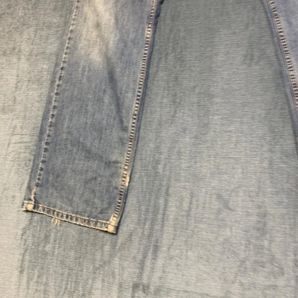Levi's 559 Jeans Men 33x32 Blue Denim Cotton Relaxed Fit Straight Leg Distressed